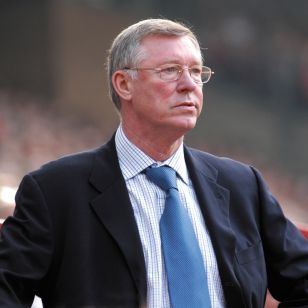 Take note Berlin Phil: Manchester United has replaced Sir Alex Ferguson with a successor who understands solidity and tradition Ferguson and Moyes: A Lesson for the Berlin Phil